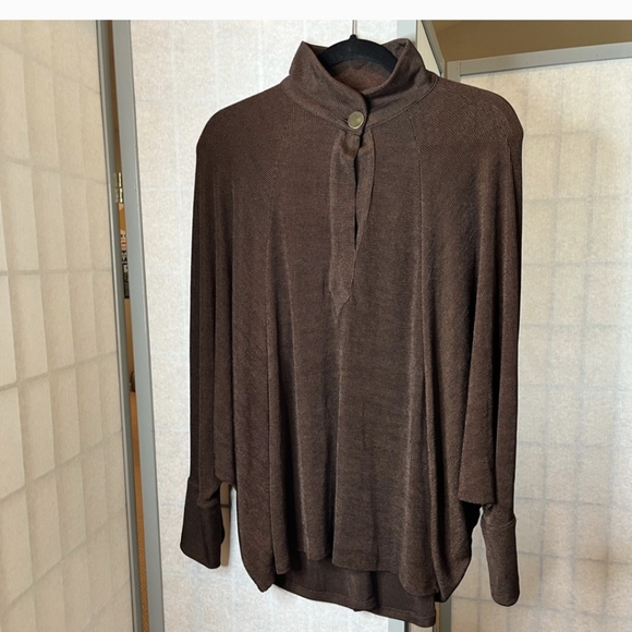 Zara Tops - Zara Metallic Brown Knit Top